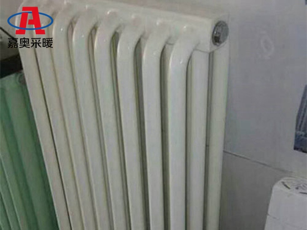 钢制弧形草莓视频污污污  