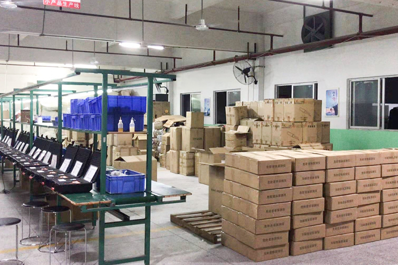 液體探測(cè)儀生產(chǎn)車間