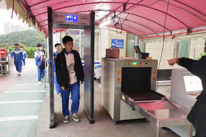 高州市第七中學(xué)手機(jī)安檢門(mén)應(yīng)用