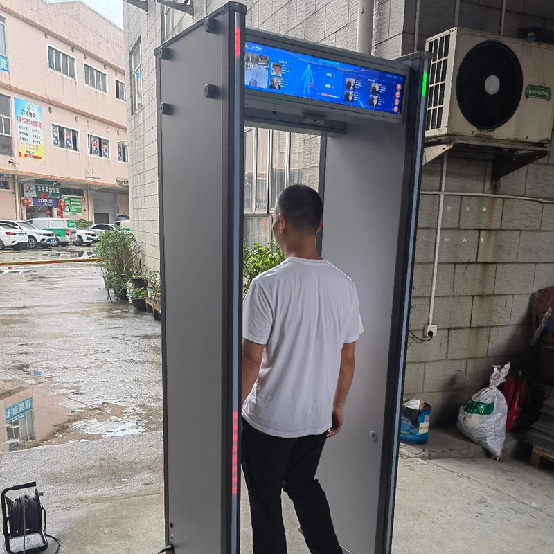 2025款A(yù)D-2286L長(zhǎng)屏智能安檢門