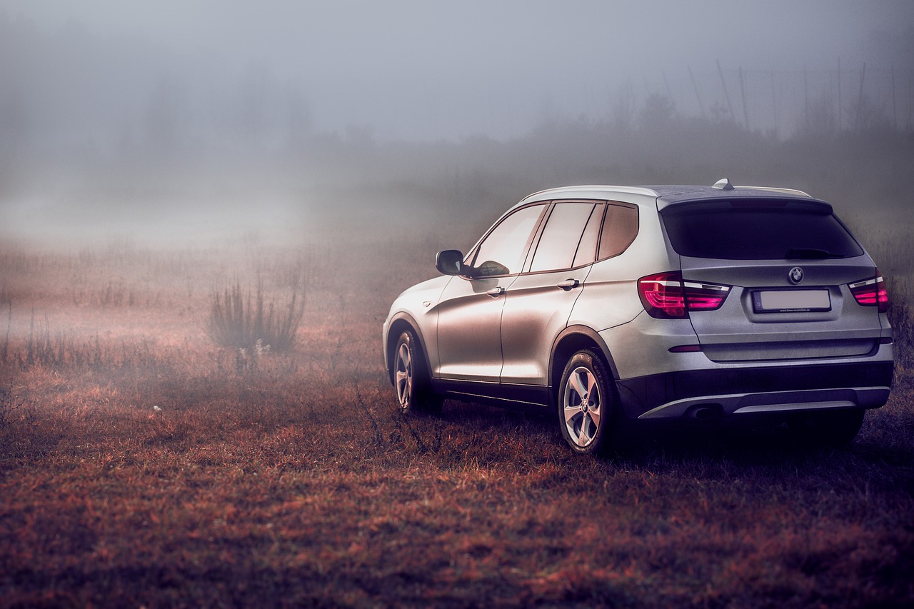 宝马X5百万豪华SUV，尊贵与性能的臻选典范