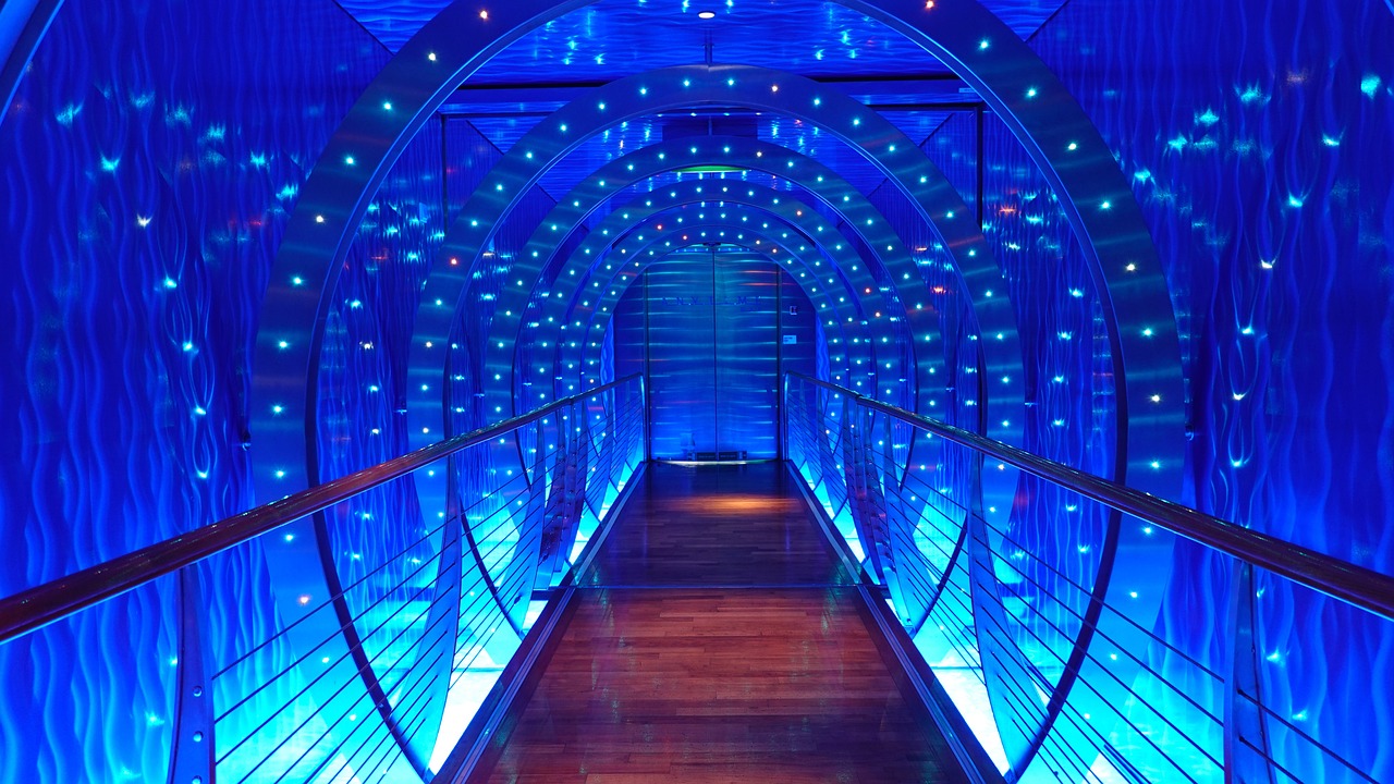 LED大灯280瓦，照明技术革新与实际应用探索
